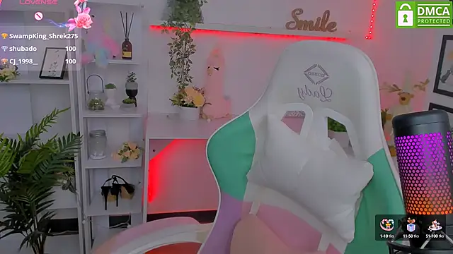 Snapshot of Katia_Kim chatting on 03-02-25, 12:43 Katia Kim online show from 03-02-25, 12:43