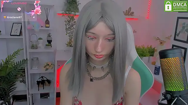 Snapshot of Katia_Kim chatting on 03-05-25, 09:27 Katia Kim online show from 03-05-25, 09:27