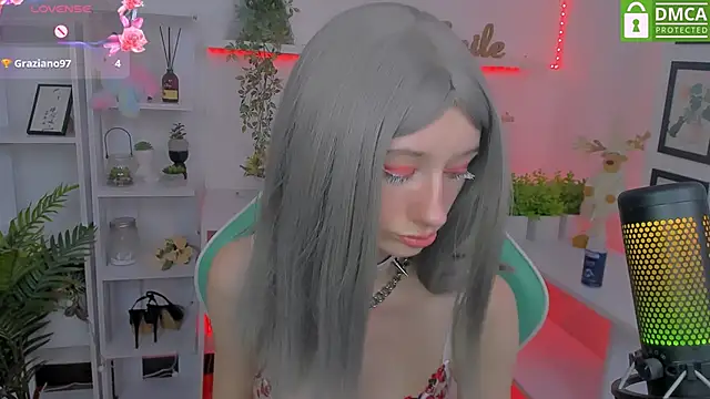 Snapshot of Katia_Kim chatting on 03-05-25, 12:33 Katia Kim online show from 03-05-25, 12:33