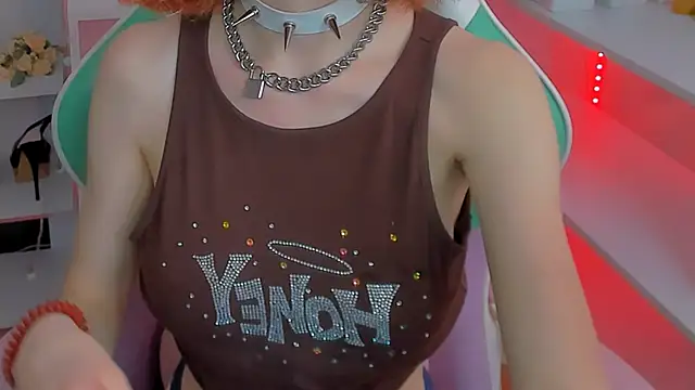 Snapshot of Katia_Kim chatting on 03-13-25, 12:35 Katia Kim online show from 03-13-25, 12:35