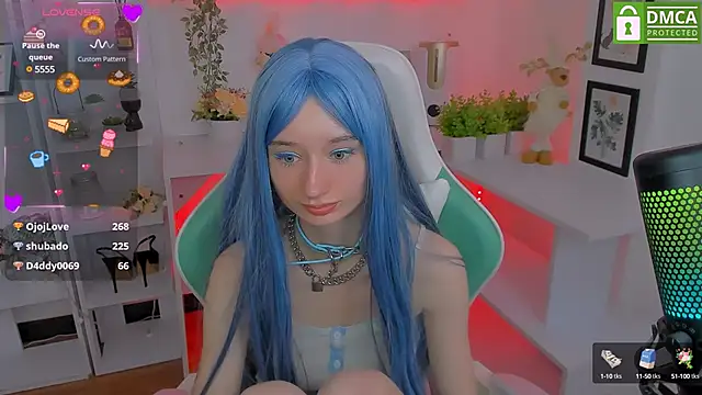 Snapshot of Katia_Kim chatting on 03-22-25, 12:35 Katia Kim online show from 03-22-25, 12:35