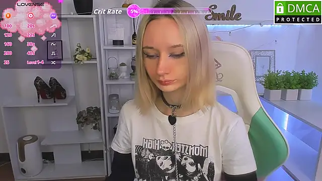 Snapshot of Katia_Kim chatting on 09-11-25, 05:18 Katia Kim online show from 09-11-25, 05:18