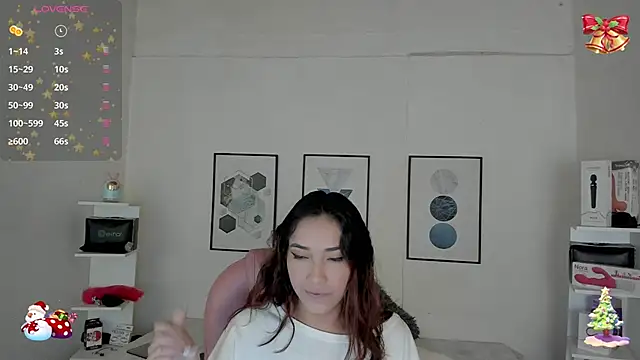 Snapshot of cristal__hot_1 chatting on 12-06-24, 04:03 cristal hot 1 online show from 12-06-24, 04:03