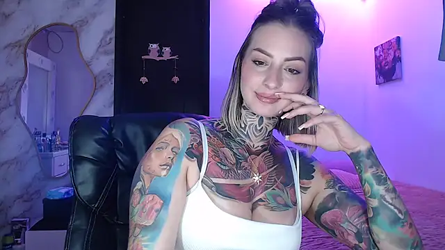 Snapshot of agatha_ink3 chatting on 03-08-26, 02:48 agatha ink3 online show from 03-08-26, 02:48