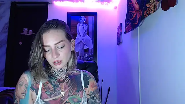 Snapshot of agatha_ink3 chatting on 03-15-26, 02:17 agatha ink3 online show from 03-15-26, 02:17