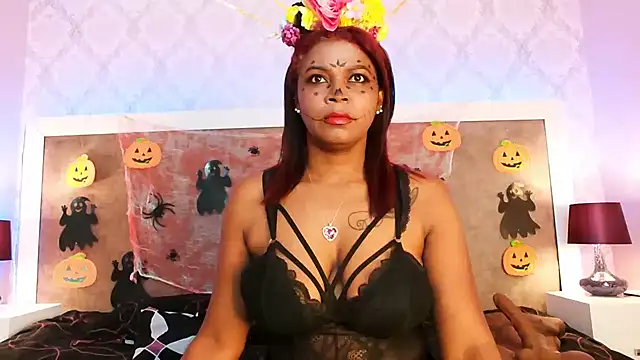 LisaBaileys online show from 10-27-25, 11:47