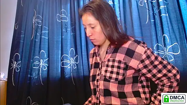 Sophi Cute online show from 03-19-26, 01:48