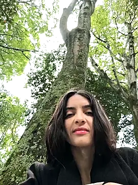 Sam Sara online show from 10-17-25, 03:47