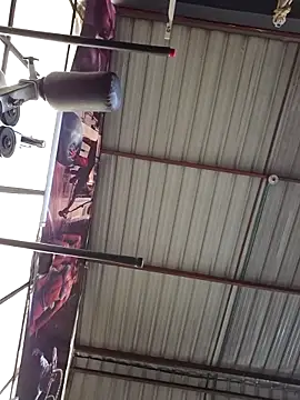 Sam Sara online show from 04-28-26, 01:05