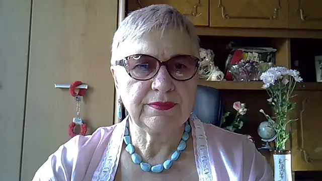 Snapshot of SweetCherry27 chatting on 09-28-25, 05:35 SweetCherry27 online show from 09-28-25, 05:35