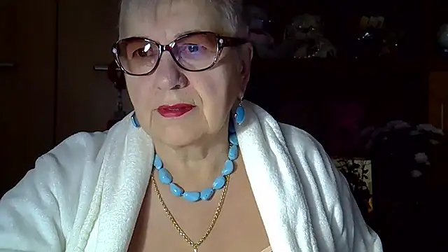 Snapshot of SweetCherry27 chatting on 10-08-25, 04:32 SweetCherry27 online show from 10-08-25, 04:32