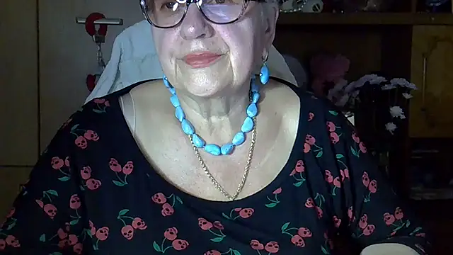 Snapshot of SweetCherry27 chatting on 10-08-25, 04:37 SweetCherry27 online show from 10-08-25, 04:37