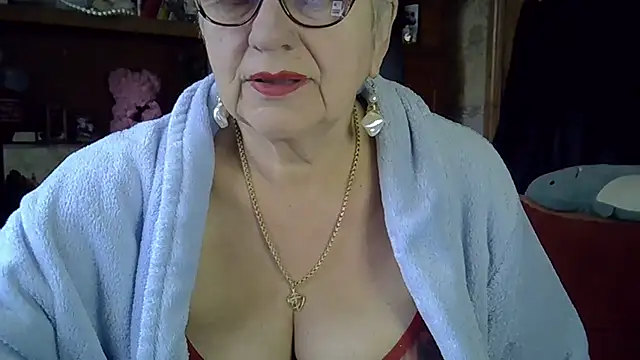 Snapshot of SweetCherry27 chatting on 11-17-25, 06:19 SweetCherry27 online show from 11-17-25, 06:19