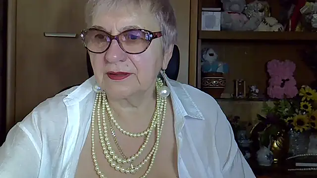 Snapshot of SweetCherry27 chatting on 11-29-25, 04:59 SweetCherry27 online show from 11-29-25, 04:59