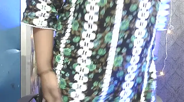 Snapshot of Supriya201 chatting on 12-12-24, 02:55 Supriya201 online show from 12-12-24, 02:55