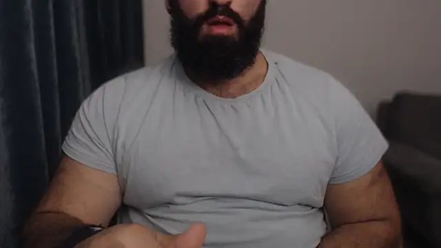 hugemachohandsome online show from 09-25-25, 10:02