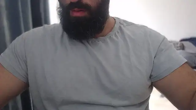 hugemachohandsome online show from 10-04-25, 08:45