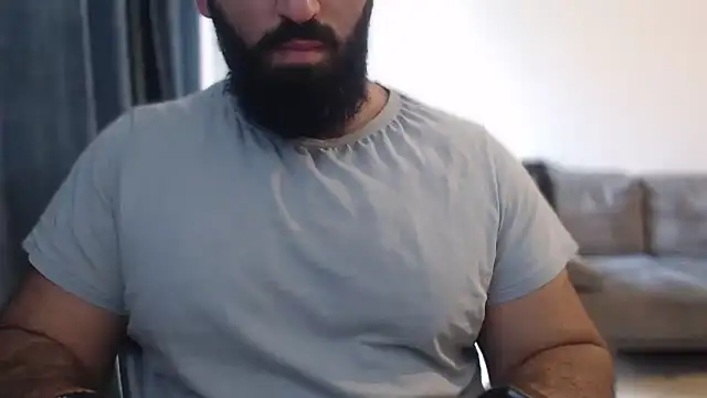 hugemachohandsome online show from 10-22-25, 11:32