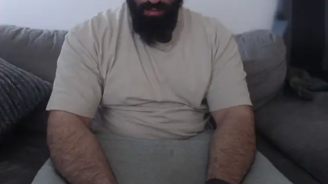 hugemachohandsome online show from 04-29-26, 05:55