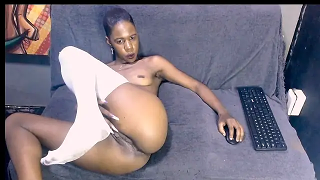 Snapshot of Ebonystormxxx chatting on 01-28-25, 09:30 Ebonystormxxx online show from 01-28-25, 09:30