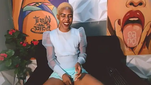 Ebonystormxxx online show from 10-24-25, 08:11