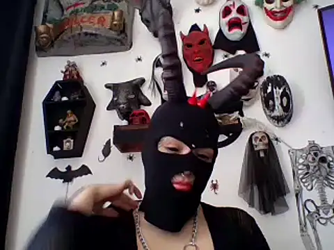 FeticheMacabre online show from 11-22-25, 04:28