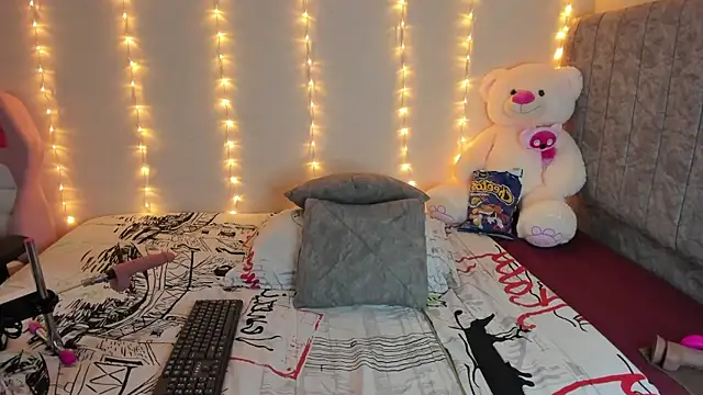 SaraCrow online show from 01-10-26, 04:14