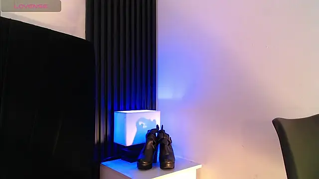 alicia moom online show from 07-09-26, 07:29