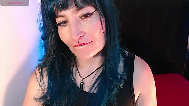alicia moom online show from 07-18-26, 08:01