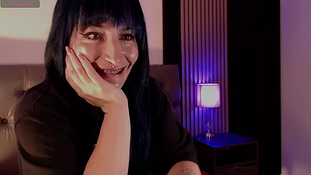 alicia moom online show from 07-30-26, 01:54