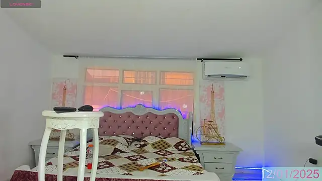 EmmaHills Sex online show from 01-12-25, 01:58