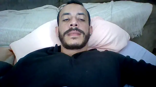 MachoScorpionCaralho online show from 04-25-26, 12:30