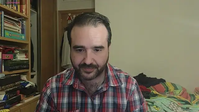 curiosillo83 online show from 10-01-25, 02:23