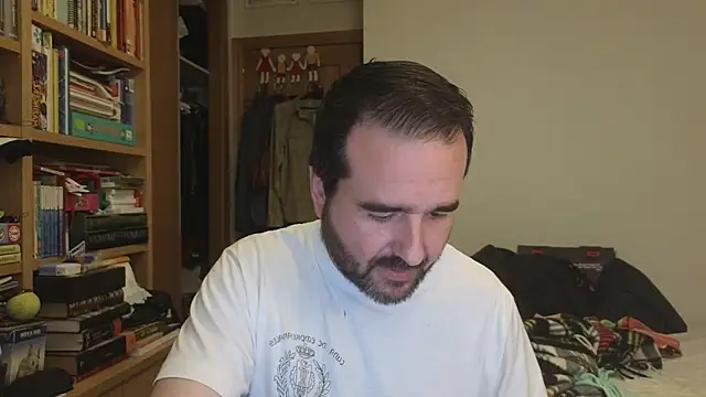 curiosillo83 online show from 02-22-26, 02:48