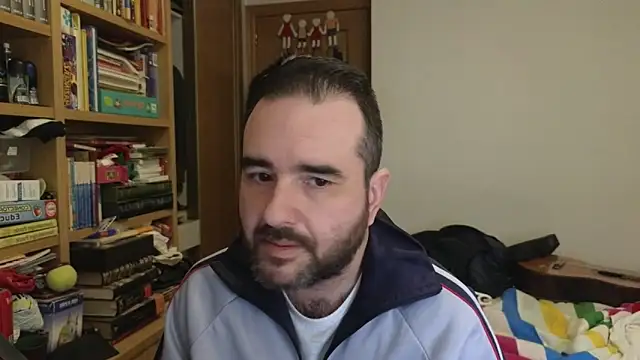 curiosillo83 online show from 04-05-26, 12:46