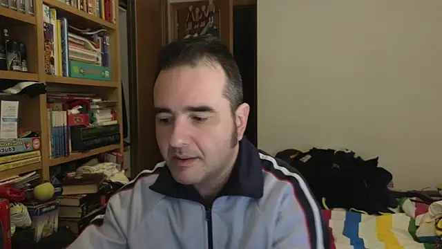 curiosillo83 online show from 04-11-26, 12:53