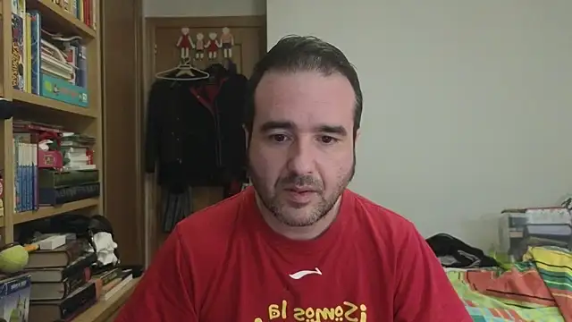 curiosillo83 online show from 05-19-26, 01:56