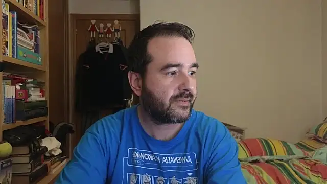 curiosillo83 online show from 06-06-26, 11:04