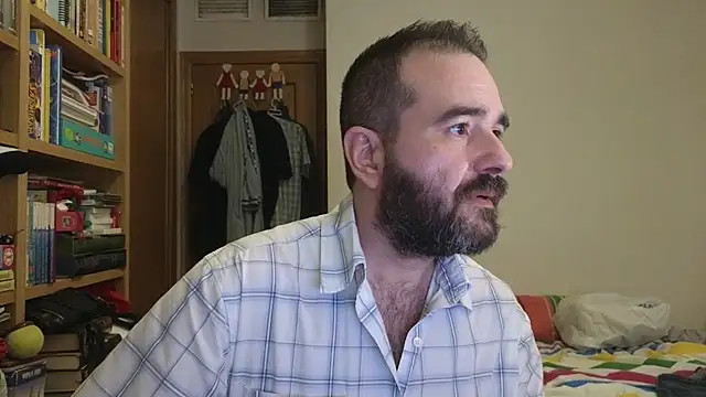 curiosillo83 online show from 07-28-26, 04:39