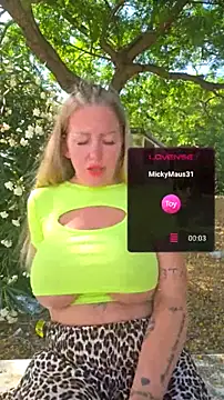 Jassy Foxy online show from 06-26-26, 04:22