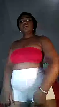 Snapshot of Sexypresh302 chatting on 01-06-25, 04:04 Sexypresh302 online show from 01-06-25, 04:04