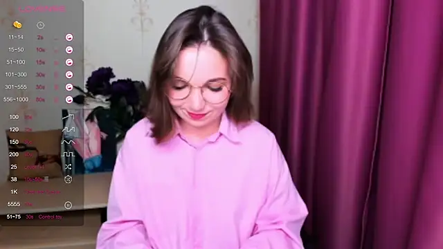 KindHazelHere  online show from 03-09-25, 04:00