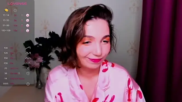 KindHazelHere  online show from 10-06-25, 12:13