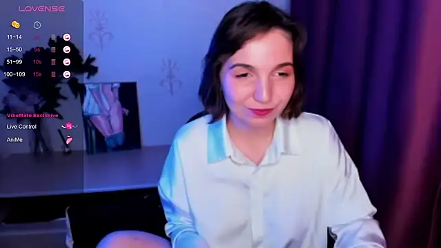 KindHazelHere  online show from 11-01-25, 01:07