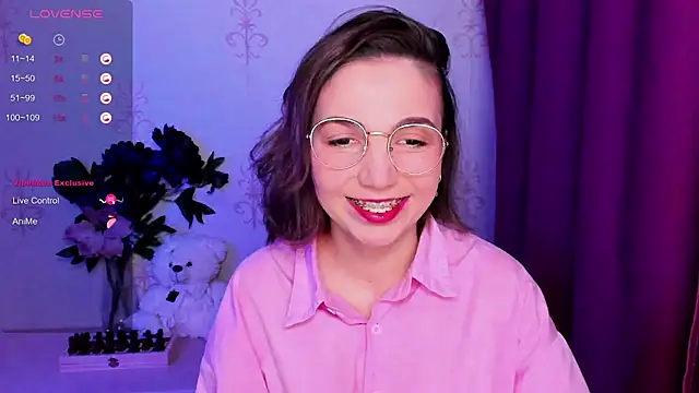 Snapshot of KindHazelHere_ chatting on 02-06-26, 06:55 KindHazelHere online show from 02-06-26, 06:55