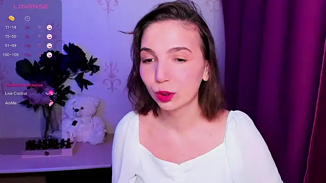 Snapshot of KindHazelHere_ chatting on 02-10-26, 06:23 KindHazelHere online show from 02-10-26, 06:23