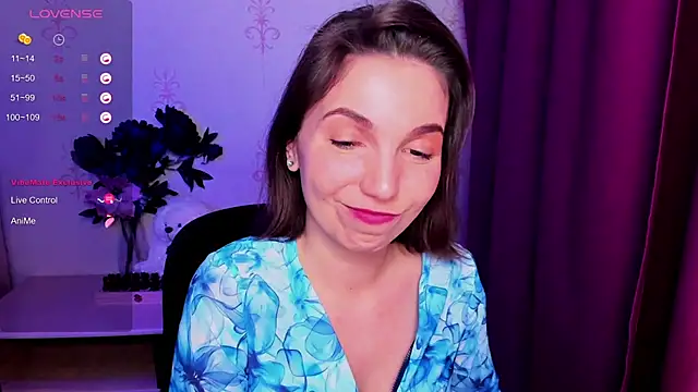 Snapshot of KindHazelHere_ chatting on 02-19-26, 06:31 KindHazelHere online show from 02-19-26, 06:31