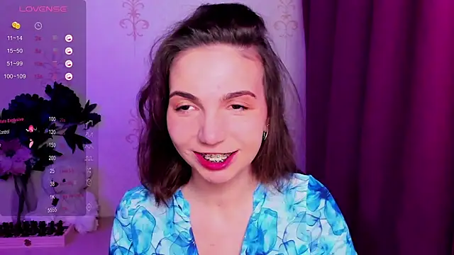 Snapshot of KindHazelHere_ chatting on 03-03-26, 05:08 KindHazelHere online show from 03-03-26, 05:08