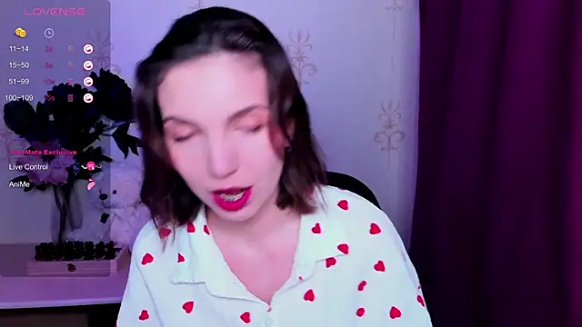 Snapshot of KindHazelHere_ chatting on 03-07-26, 10:18 KindHazelHere online show from 03-07-26, 10:18