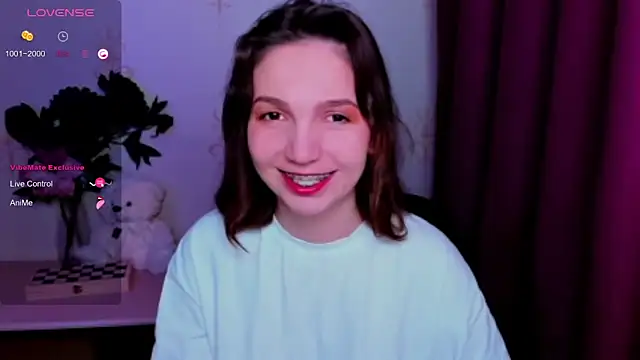 KindHazelHere  online show from 04-27-26, 11:25